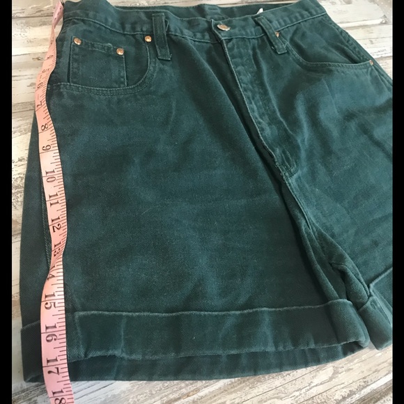 Bill Blass Vintage High waisted shorts - Picture 4 of 6